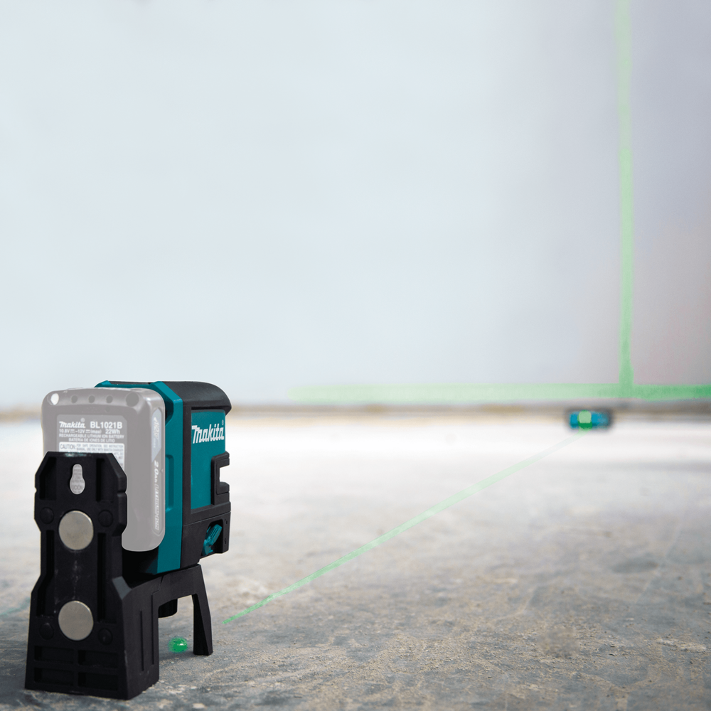 Makita SK106GDZ Cordless Cross Line Laser Level (Green) 12V CXT [Bare] - KHM Megatools Corp.