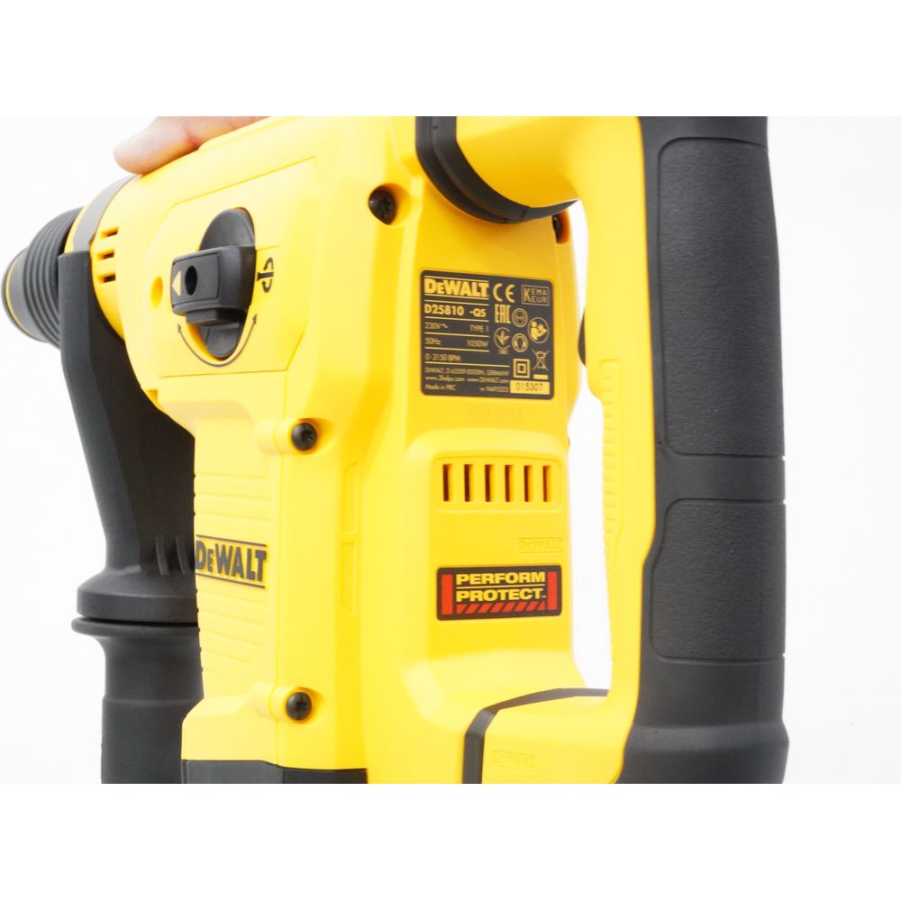 Dewalt D25810K SDS-Max Chipping Gun / Demolition Hammer 1050W | Dewalt by KHM Megatools Corp.