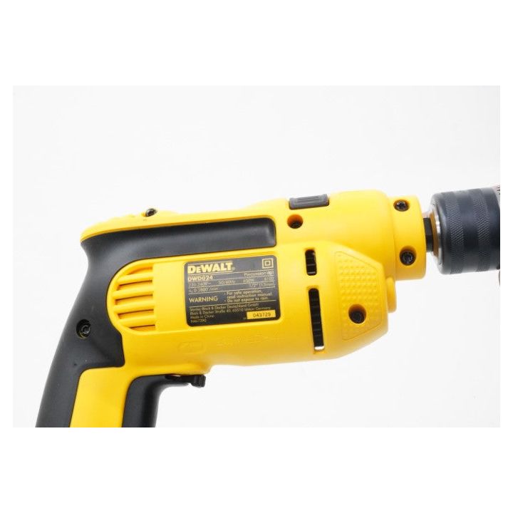 Dewalt DWD024 (DWD024K) Impact / Hammer Drill 13mm 650W