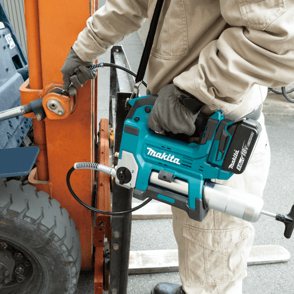 Makita DCP180Z 18V Cordless Grease Gun (LXT-Series) [Bare] | Makita by KHM Megatools Corp.