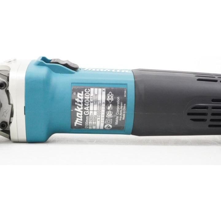 Makita GA4040C Angle Grinder 4