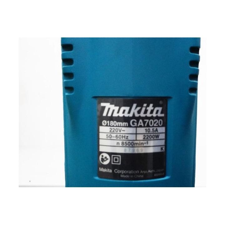 Makita GA7020 Angle Grinder 7