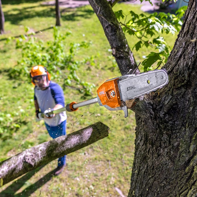 Stihl HTA 86 Cordless Telescopic Pole Pruner / Chainsaw 10